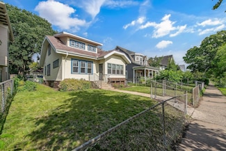 3736 Park Ave, Minneapolis, MN 55407