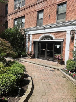 6735 Yellowstone Blvd Unit 6O, Forest Hills, NY 11375