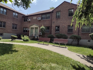 242-52 Horace Harding Expy Unit 2, Douglaston, NY 11362
