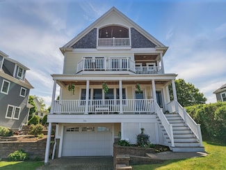 96 Sea Ave, Quincy, MA 02169