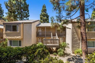 8660 Via Mallorca Unit C, La Jolla, CA 92037