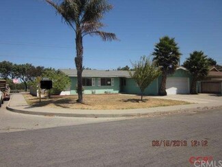 517 Albert St, Santa Maria, CA 93458