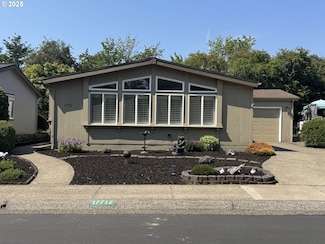 17712 NW Shady Fir Loop Unit 40, Beaverton, OR 97006