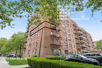 153-25 88th St Unit 3D, Howard Beach, NY 11414