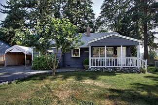 17631 32nd Ave W, Lynnwood, WA 98037