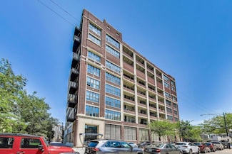 320 E 21st St Unit 501, Chicago, IL 60616