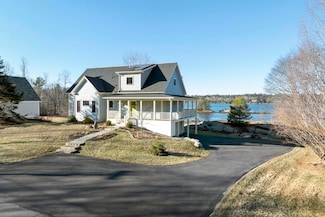 258 W Side Rd, Boothbay, ME 04537