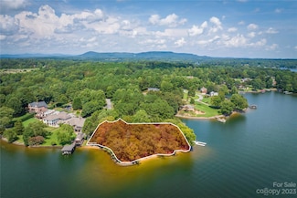 61 Sullivan Point Ln, Taylorsville, NC 28681