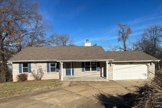 1027 Hughes Dr, Imperial, MO 63052