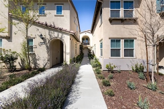 26149 Park Ave Unit 14, Loma Linda, CA 92354