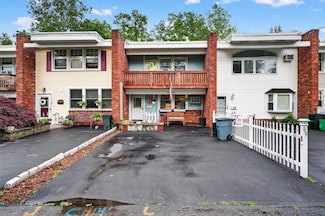 114 Halgren Crescent, Haverstraw, NY 10927