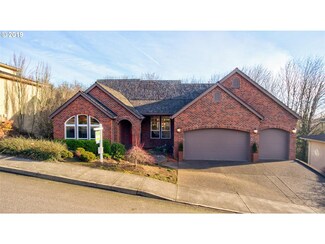 2742 NW Birkendene St, Portland, OR 97229