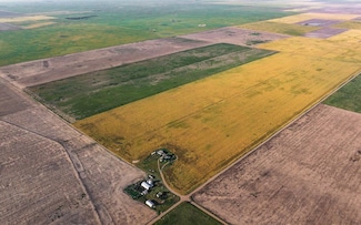 17820 N Mennonite Rd, Garden City, KS 67846