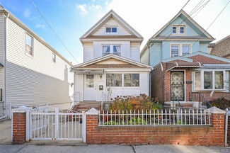 92-38 55th Ave, Elmhurst, NY 11373