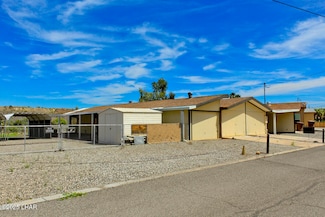 480 E Riverfront Dr, Parker, AZ 85344