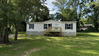 614 Burgess St, Livingston, TN 38570