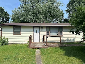 915 Greenwich Rd, Lafayette, IN 47905