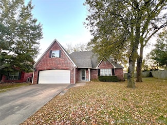 12035 S Birch Ct, Jenks, OK 74037
