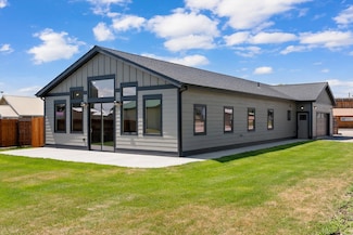38617 3rd St E, Charlo, MT 59824