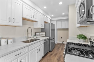 1331 Maxwell Ln, Upland, CA 91786