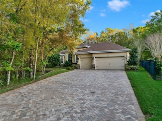 3198 Thatcher Ln, Tarpon Springs, FL 34688