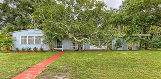 1754 25th Ave N, Saint Petersburg, FL 33713