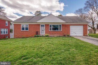 556 S Pine St, Red Lion, PA 17356