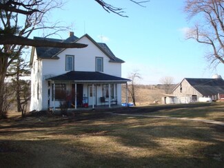 13421 Highway S, Mineral Point, WI 53565