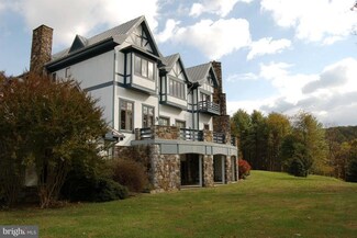 64 Gordon Clan Ln, Huntly, VA 22640