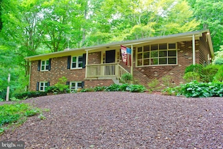 11130 Dumbarton Dr, Dunkirk, MD 20754