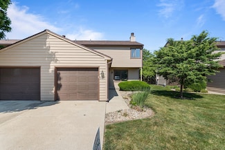 2417 Morrissey Park Dr Unit 2417, Champaign, IL 61821