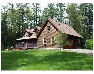 24 Pine Ledge Dr, Newcastle, ME 04553
