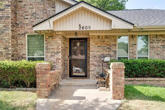 2609 Still Meadow Rd, Irving, TX 75060