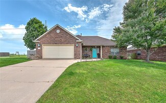 6201 S 36th St, Rogers, AR 72758