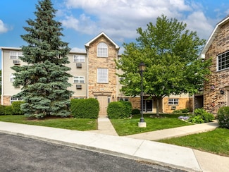 1545 W Crystal Rock Ct Unit 1D, Round Lake, IL 60073