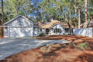 4 Edgewood Ct, Hilton Head Island, SC 29926