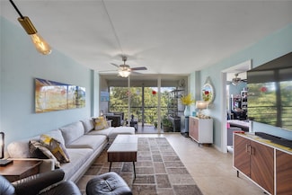 104 Royal Park Dr Unit 4B, Oakland Park, FL 33309