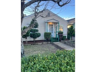 835 NW Earl Ave, Gresham, OR 97030
