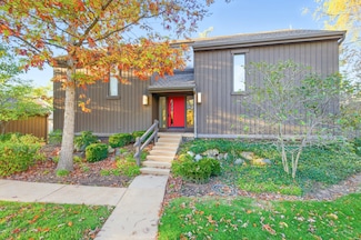 294 Mallard Point Unit A, Lake Barrington, IL 60010