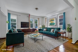 709 10th St, Union City, NJ 07087