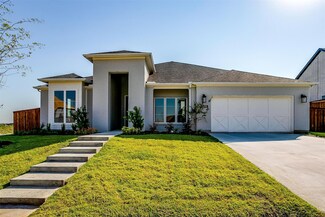 1605 Wintergreen Ct, Haslet, TX 76052