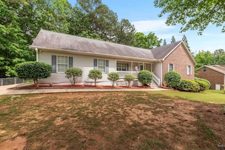 372 River Point Dr, McDonough, GA 30252