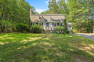 74 NW Main St, Douglas, MA 01516