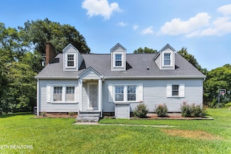 125 Barnes Ln, Strawberry Plains, TN 37871