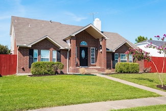 8117 Trail Lake Dr, Rowlett, TX 75088