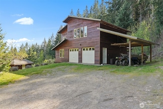289 Long And Winding Rd, Randle, WA 98377