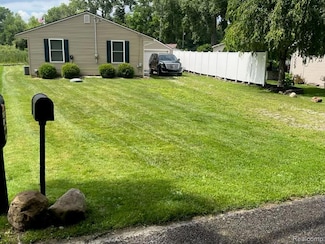 4202 Ray Mar Ct, Onsted, MI 49265