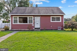 207 Cumberland Dr, Camp Hill, PA 17011