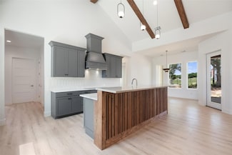 42 Peace Pipe Dr, Wimberley, TX 78676