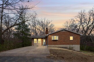 20 Castle Acres, Festus, MO 63028